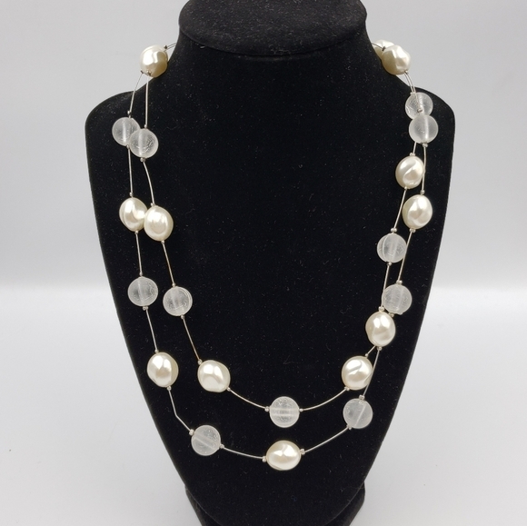 Faux Pearl Wire Necklaces Grey Blue White Opaque Shorter Length Costume … - Picture 8 of 12